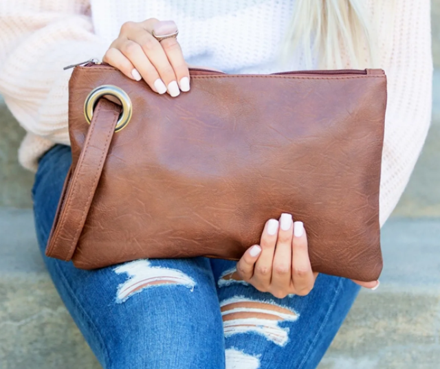 Oversized Everyday Clutch 13.99 (Reg. 25) Shipped